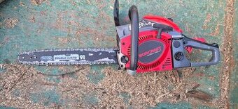 Motorová píla worcraft