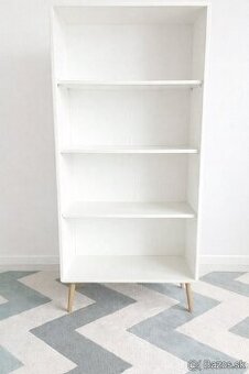 Predam regal / policová skrinka