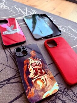 Obal Apple iPhone 15