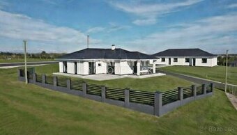 POZEMOK S PLATNÝM STAVEBNÝM POVOLENÍM NA VÝSTAVBU RD -PÚCHOV