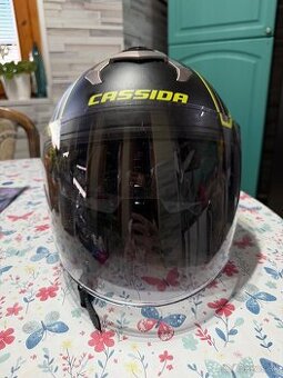 Motocyklovú prilbu