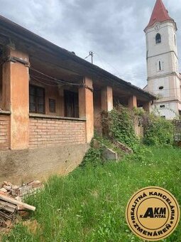 Rodinný dom na predaj s pozemkom 1549 m2, Lovinobaňa