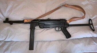 MP40 - replika