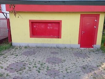 Stanok na prenájom - zmrzlina, kaviareň, kebab