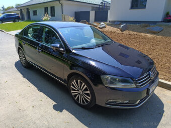 VW Passat Sedan 2,0 TDI, 103kW, koža, manuál