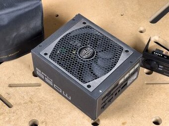 Modulárny zdroj Cooler Master 850W Silent Pro Hybrid