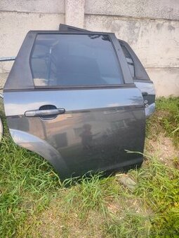 Predám zadné dvere na Ford FOCUS combi