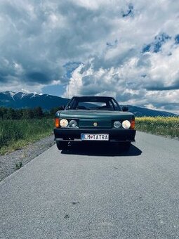 TATRA 613 - 4, biele značky