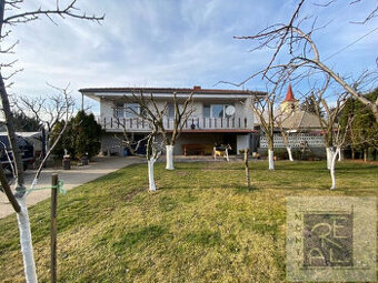 NA PREDAJ RODINNÝ DOM POĽNÝ KESOV