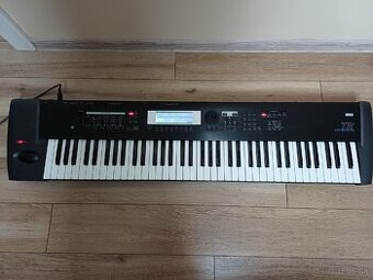 Predám KORG TR76