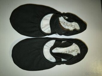 Baletné čierne cvičky