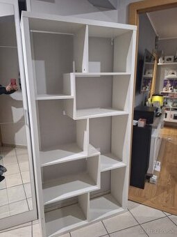 Biela policova kniznica