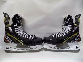 Profi korčule CCM Tacks AS-V PRO (vel.9,5 TAPERED) - NOVÉ