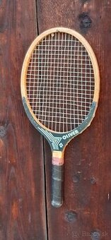 Detske drevene tenisove rakety-retro