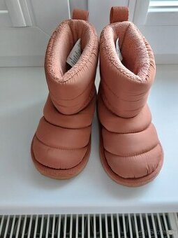 Dievčenské čižmičky