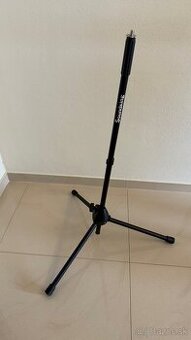 Stojany na mikrofóny
