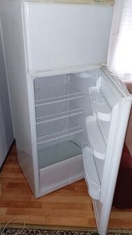 Chladnička s mrazničkou