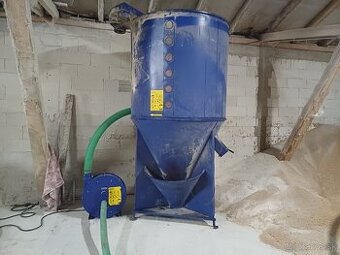 Miešareň krmív, zmesí,  šnek na zrno