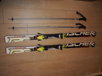 Predám juniorské lyže + viazanie + palice.