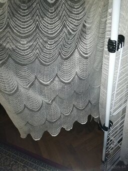 Záclony a závesy