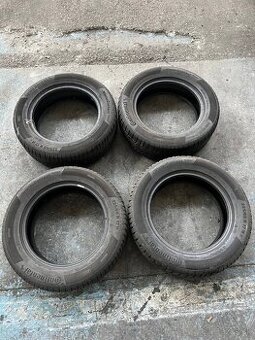 Pneu R17 225/60 Continental Winter Contact TS850P