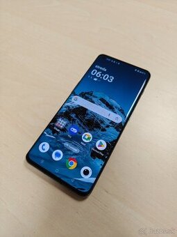 Predám používaný mobil OnePlus 11 5G 256 GB vo veľmi dobrom