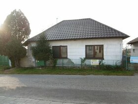 Rodinný dom súp. č. 3, Rumanová - 1