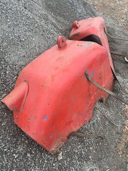 Zetor 3011 zadné blatníky