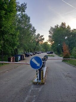 Vonkajšie parkovacie miesto Antolská 2