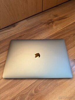MacBook Pro 15