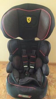 Predám autosedačku Ferrari