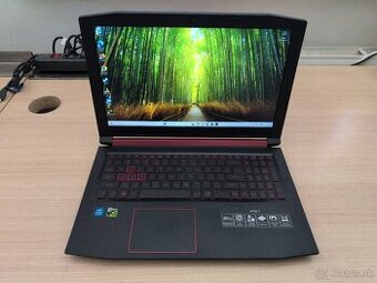 Herný laptop: Acer Nitro 5 (AN515-52)