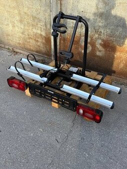 Nosíc bicyklov na tazné zariadenie na 2 bicykle