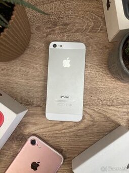 iPhone 5 – 32 GB, plne funkčný – 40 €