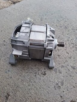 Motor z pracky Bosch
