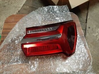AUDI A6 C8 zadne led svetlo