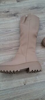 Dámske  čižmy  teplé