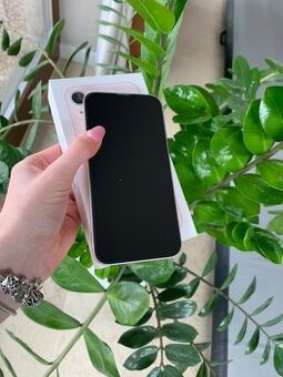 Iphone 13 128 gb.