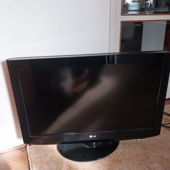LG 32 palcový, uhlopriečka 80cm