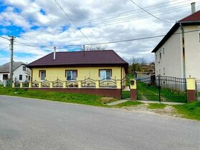 REZERVOVANÉ - Slnečný rodinný dom vo Vinici