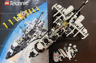 Lego Technic 8480 space shuttle