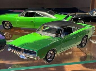 Dodge charger r/t 1969 1:18