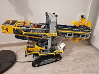 LEGO TECHNIC