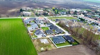 POZEMOK GALANTA-KOLÓNIA/PREDAJ