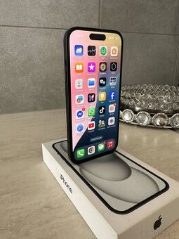 Predám iPhone 15