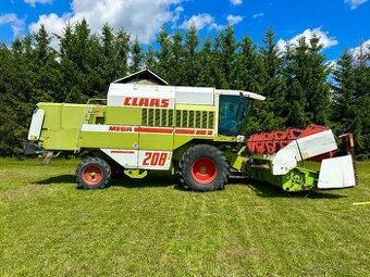 Kombajn Claas Mega 208 - lista 6 m + predval na repku