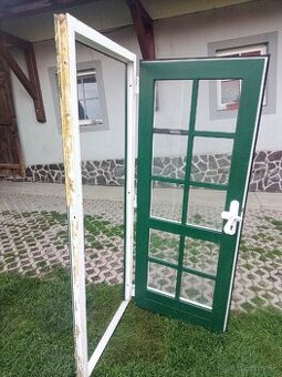 Plastové dvere staršie