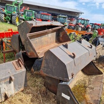 Predám Lopata,varecha,lyžica,zetor,manitou,jcb