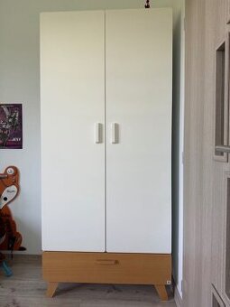 Detský nábytok Bellamy Hoppa – šatníková skriňa a regal
