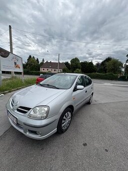 Nissan Almera Tino  1.8 Benzin